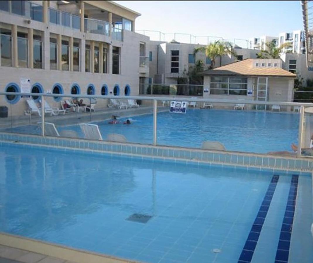 Regency Residence With Pool - Next The Beach Herzelia Dış mekan fotoğraf